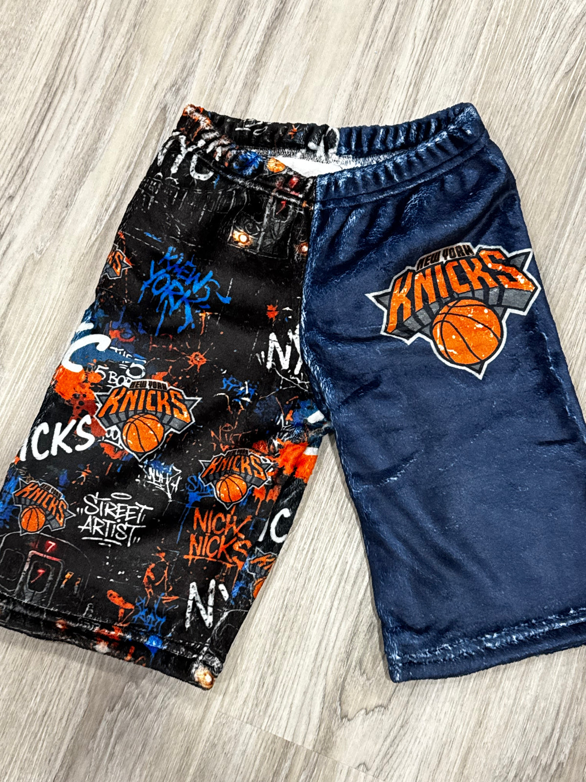 Knicks Fuzzy Bermuda Short ‘26