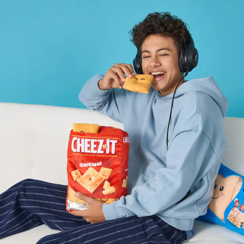 Cheez-It Packaging Plush